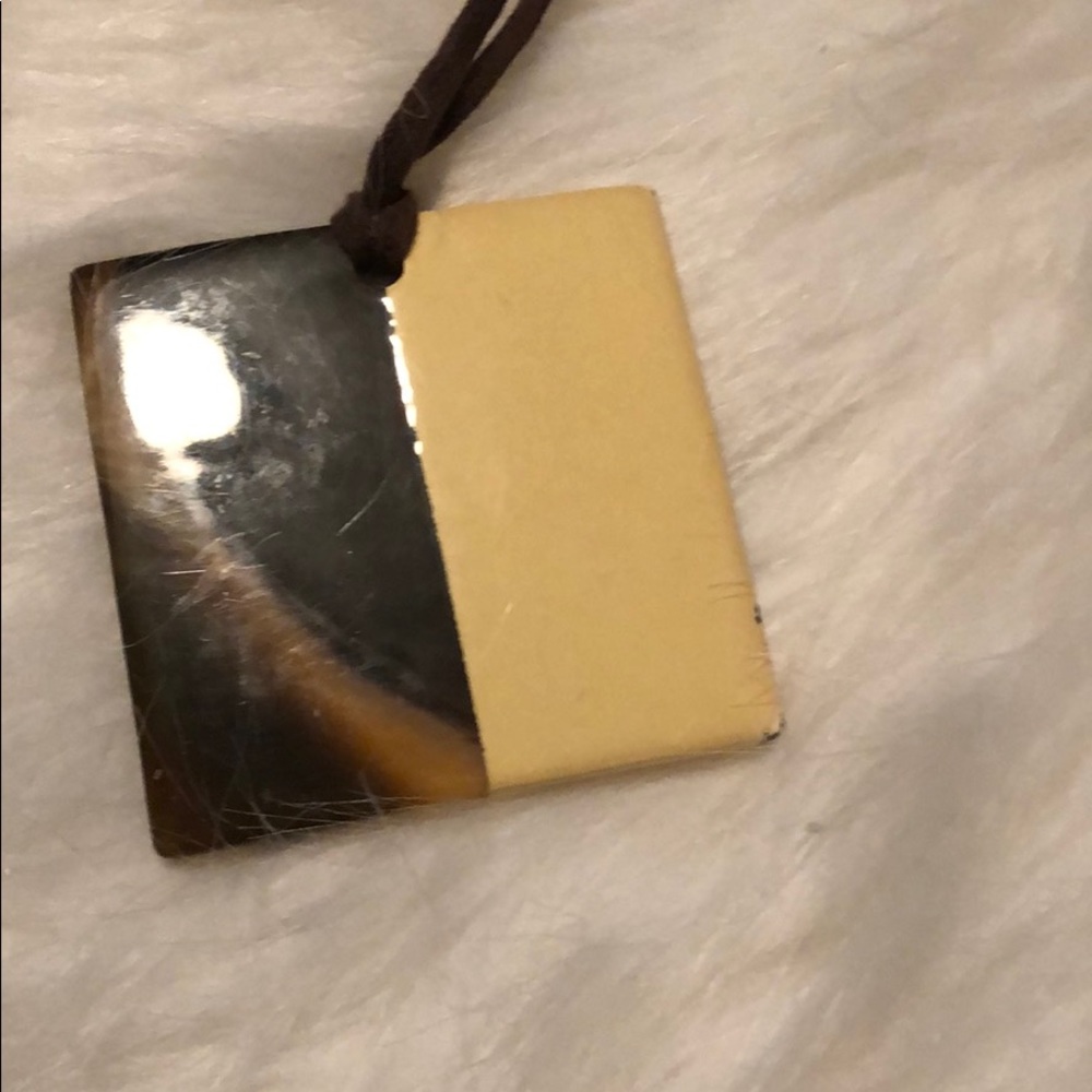 Necklace - Picture 2 of 3